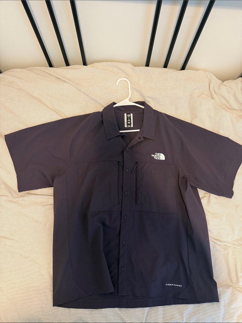 The North Face Men’s Short Sleeve Lightrange Shirt - Navy Blue